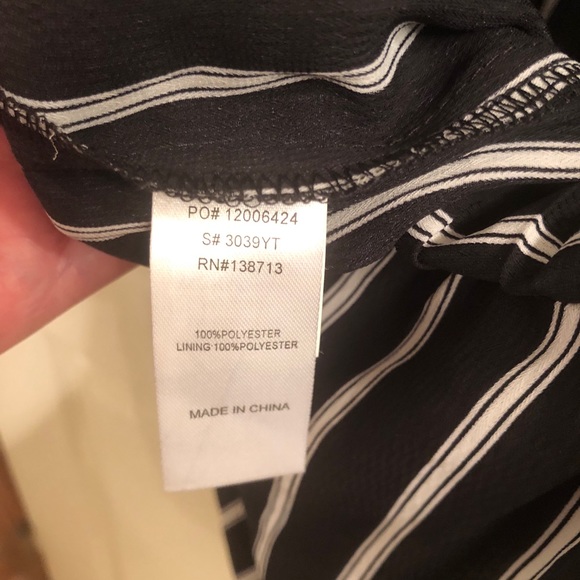 LOOK! Doe & Rae top - Picture 5 of 8